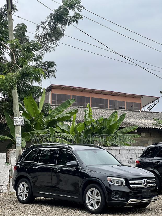 Mercedes-Benz GLB-Class GLB 250 4MATIC 2020 Black · Photo 2