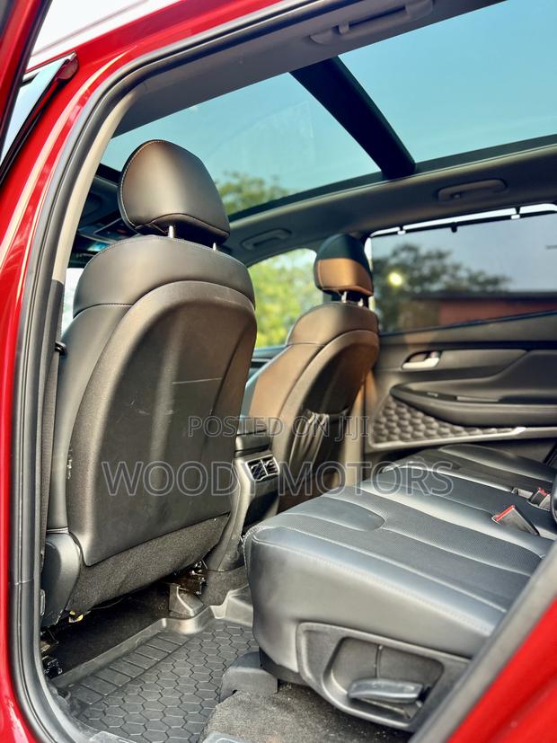 Hyundai Santa Fe Limited 2023 Red · Photo 5
