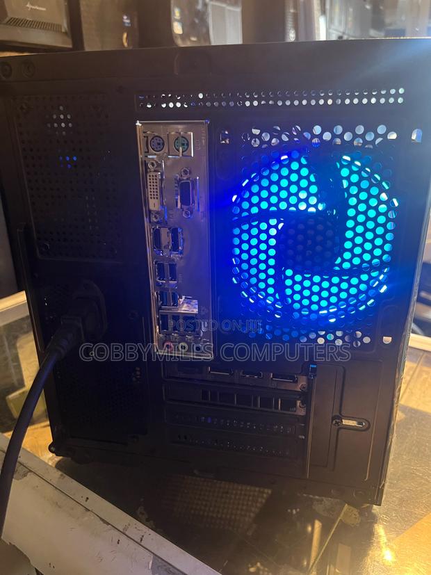 New Gigabyte GA-H110MSTX-HD3-ZK 16GB Intel Core I5 HDD+SSD 1T · Photo 1