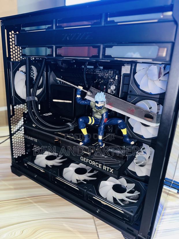 New Desktop Computer Asus ROG STRIX GD30CI 48GB Intel Core i9 SSD 3T · Photo 4