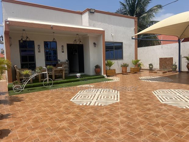 Furnished 2bdrm House in Bronko Housing, Baatsona Total for rent · Photo 1
