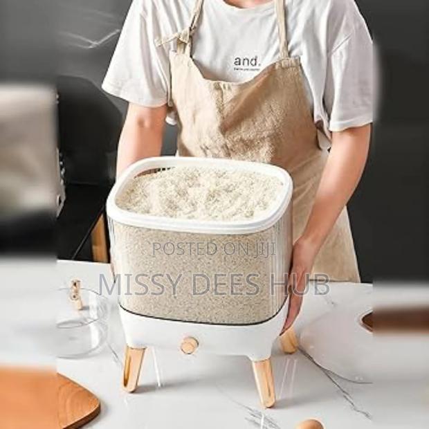 Food Storage / Rice Dispenser..... · Photo 2