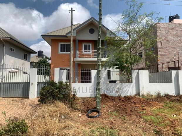5bdrm House in Tema Community 10 for rent · Photo 5