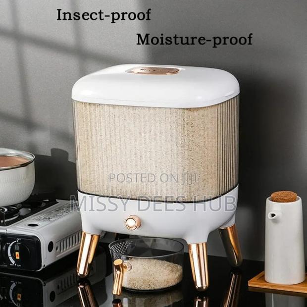 Food Storage / Rice Dispenser..... · Photo 3