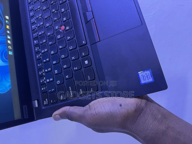 Laptop Lenovo Thinkpad T490s 8GB Intel Core I7 SSD 256GB · Photo 7