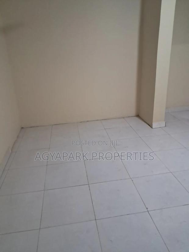 2bdrm Apartment in Obeyeyie, Amasaman for rent · Photo 5