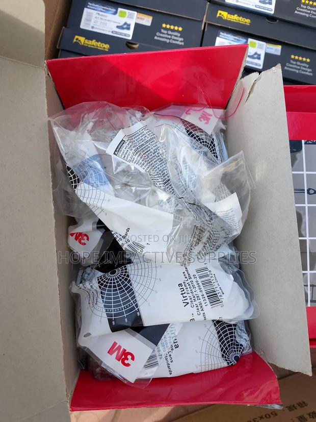 3m Safety Spectacle- Anti-scratch&Anti Fog.(Light Protection)[12/Pack] · Photo 2
