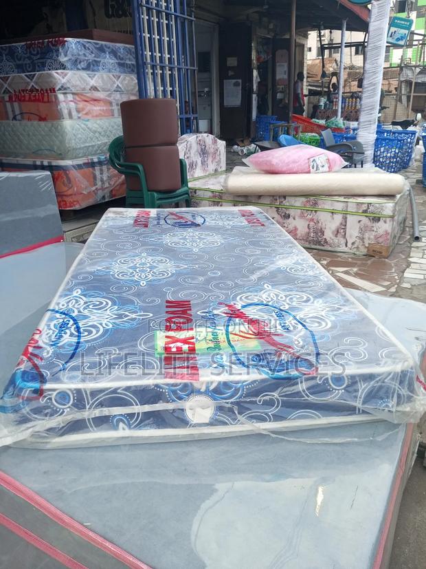 Mattress 5 Inches Single High Density · Photo 1