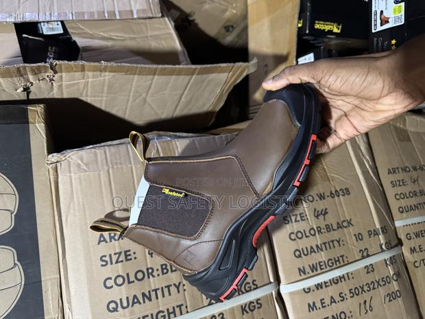 Safetoe Safety Boot (Slip On) · Photo 2
