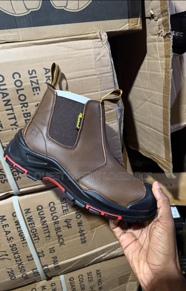 Safetoe Safety Boot (Slip On) · Photo 1