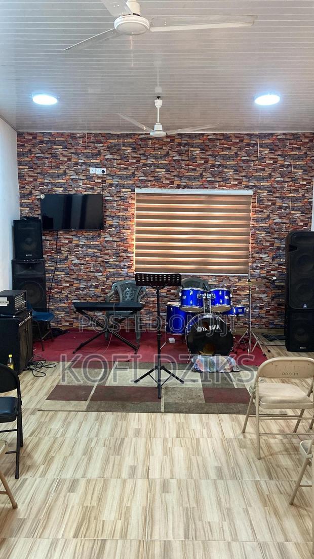 Auditorium/Conference Room for Rent · Photo 1