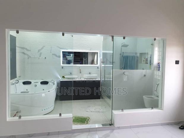 Furnished 6bdrm House in Ashomang Estate for sale · Photo 5