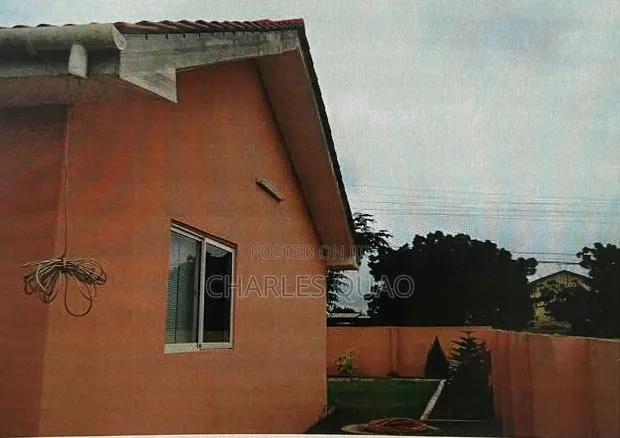 3bdrm House in Low Cost, Effutu Municipal for sale · Photo 1