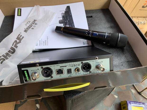 Shure Slxd4/Slxd2 Digital Wireless Microphone · Photo 6