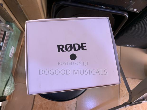 Rode Nt1 Signature Series Studio Condenser Microphone · Photo 6