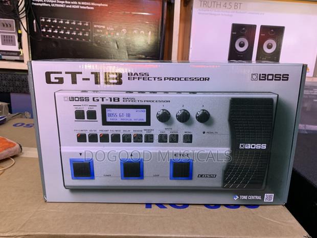 Boss Gt-1b Bass Effects Processor · Photo 1