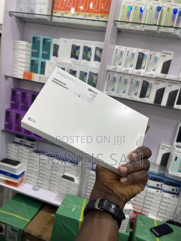 New Samsung Galaxy Tab A9 128 GB Black · Photo 4
