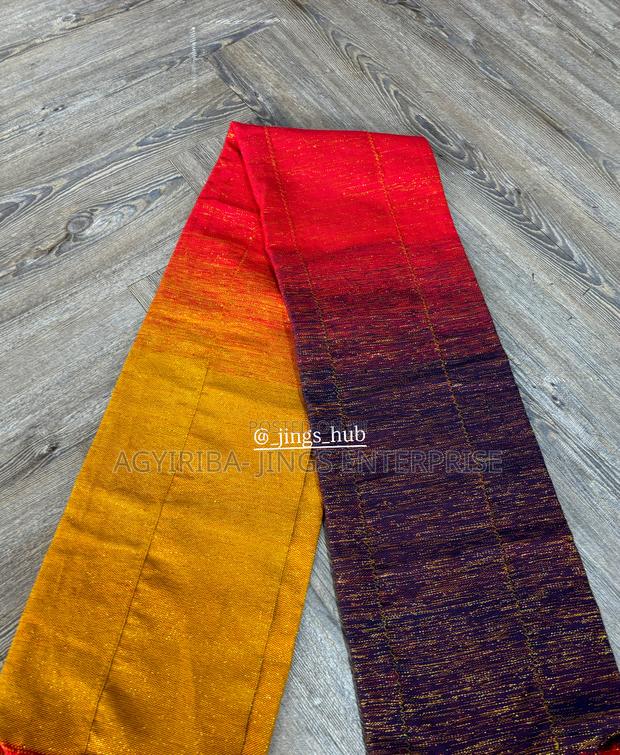 Ombre Kente · Photo 3