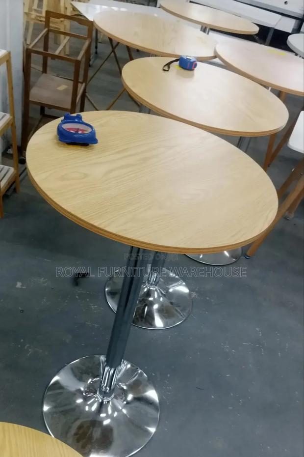 Quality Long Bar Table · Photo 1