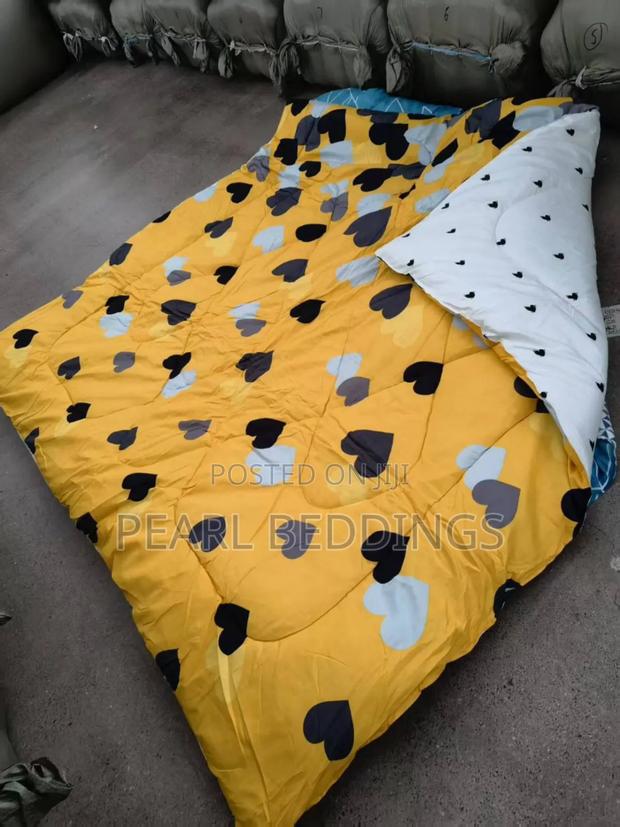 Luxurious 100% Cotton 7pcs Reversible Duvet Set Available in Stock · Photo 2