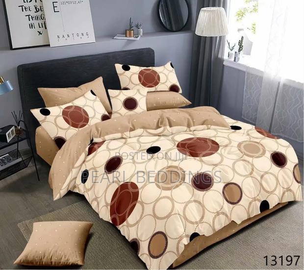 Luxurious 100% Cotton 7pcs Reversible Duvet Set Available in Stock · Photo 5