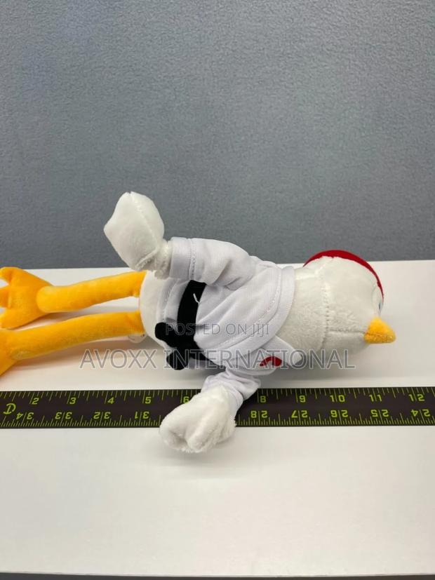 Flying Karate Coop Chicken Slingshot Rubber Stretch Arms Plush Toy · Photo 3