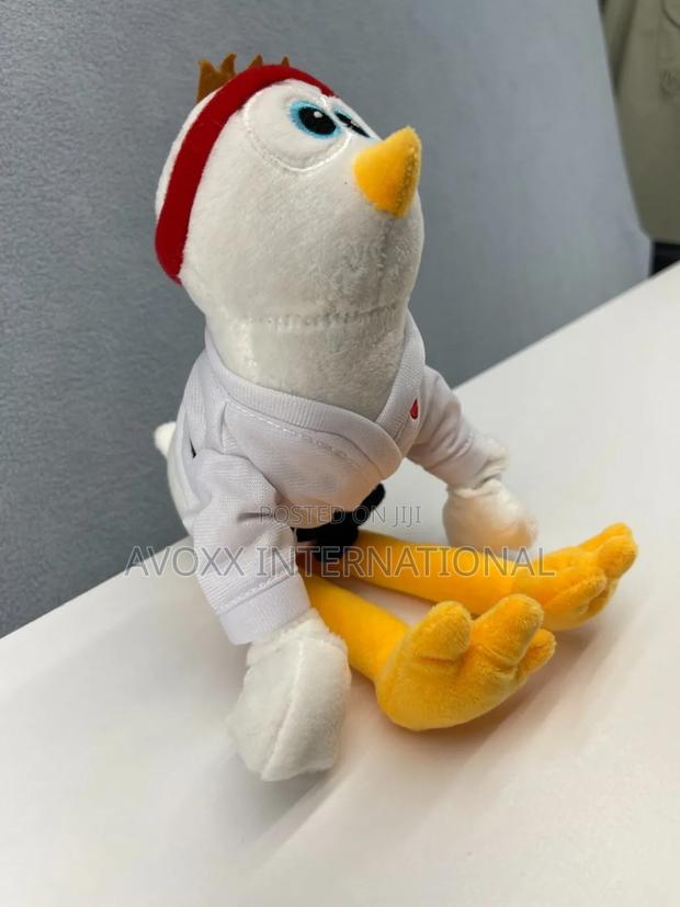 Flying Karate Coop Chicken Slingshot Rubber Stretch Arms Plush Toy · Photo 5