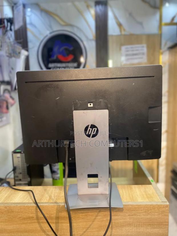 Hp Elite Display E242 Monitor · Photo 4