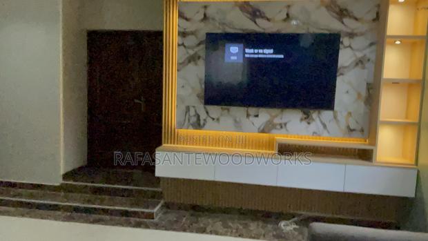 Raf Tv Unit With Well Panel · Photo 3