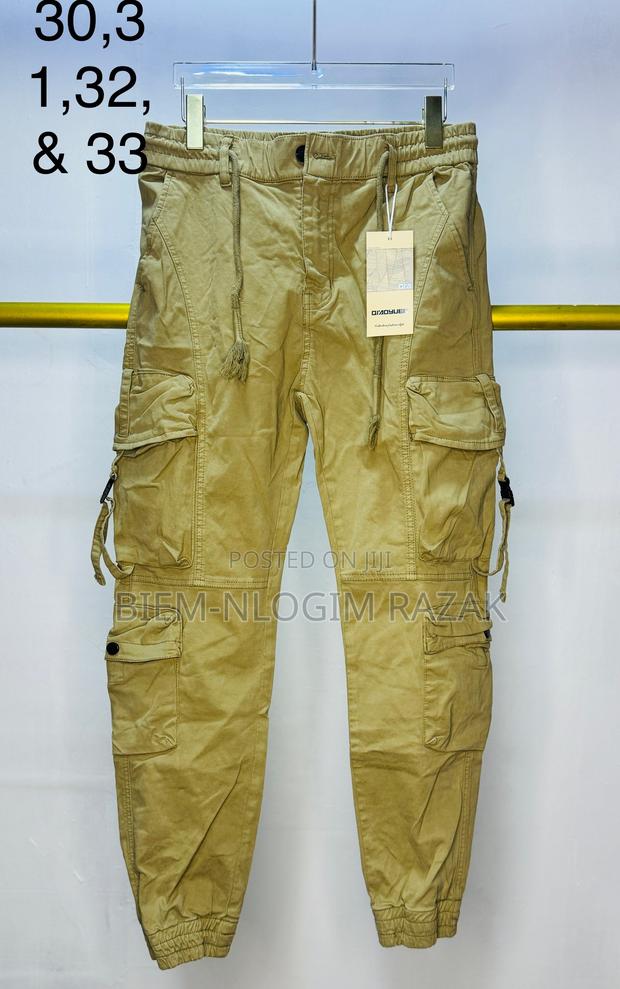 Original Cargo Trousers Available in Stock · Photo 2
