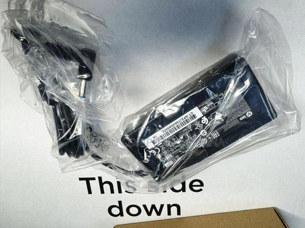 Hp Original 65w Small Blue Pin Charger · Photo 2