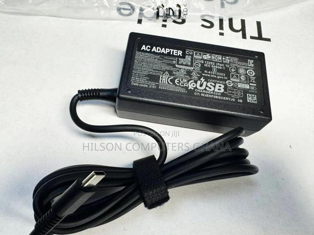 Hp Original Usb- Type C 65w Laptop Charger · Photo 1