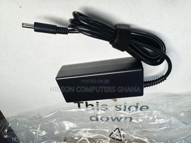 Dell Replacement Small Pin Charger (45w 65w) · Photo 2