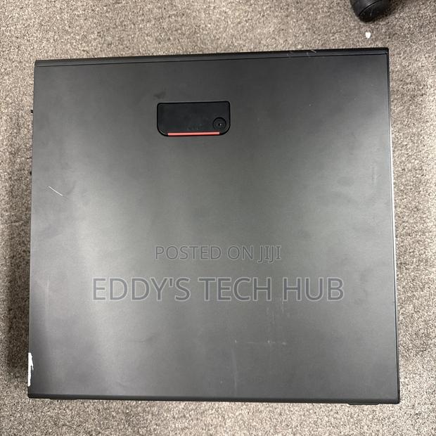 Desktop Computer Lenovo ThinkStation P520 16GB Intel Xeon SSD 256GB · Photo 4