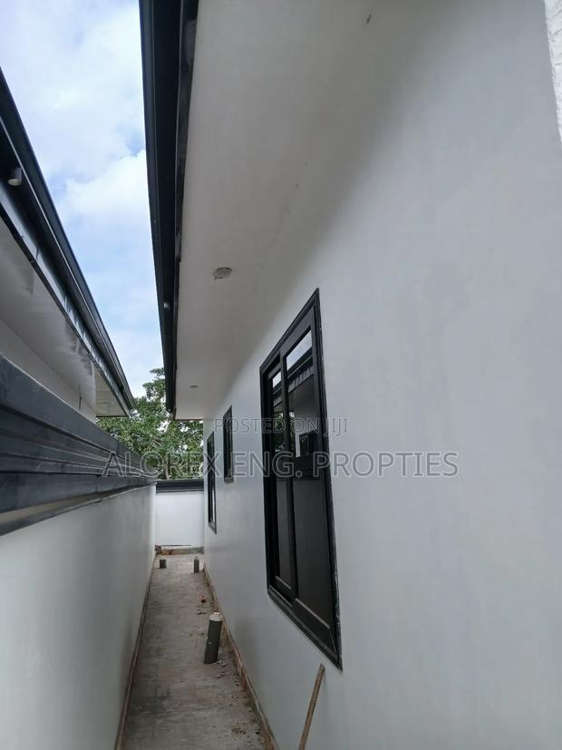 2bdrm House in Maalejor, Adenta for sale · Photo 6