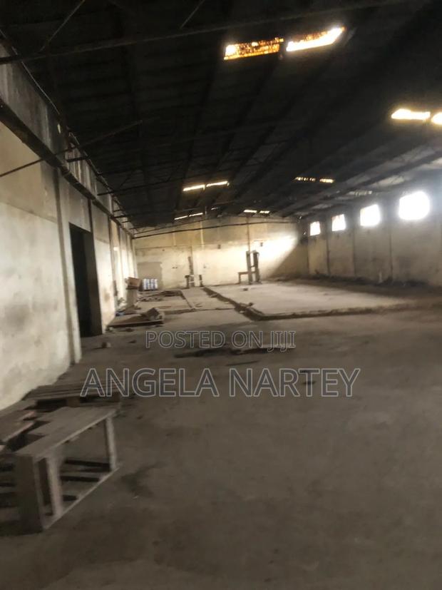 2000 Square Meter Warehouse for Sale in Tema · Photo 3