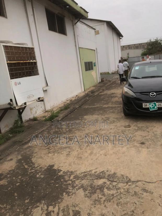 2000 Square Meter Warehouse for Sale in Tema · Photo 5