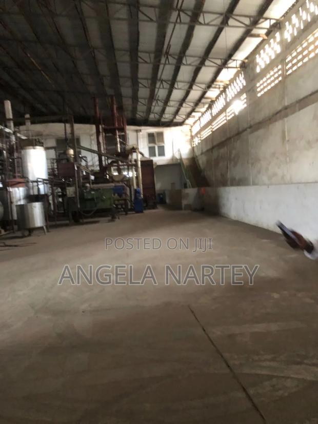 2000 Square Meter Warehouse for Sale in Tema · Photo 8