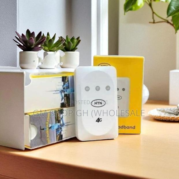 MTN Portable Universal Unlock 4g Lte Mifi/Wi-Fi- White (27845 · Photo 1