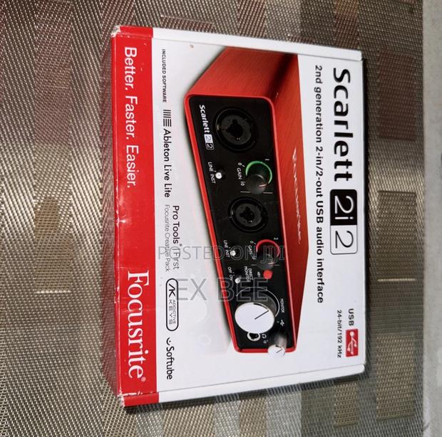 Focusrite 2i2 2nd Gen Studio Soundcard · Photo 1