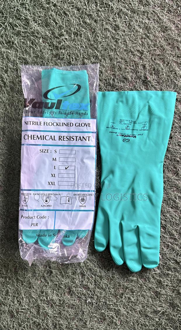 Chemical Resistant Gloves · Photo 1