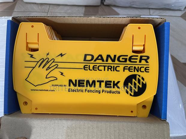 Nemtek Warning Sign Pack · Photo 6