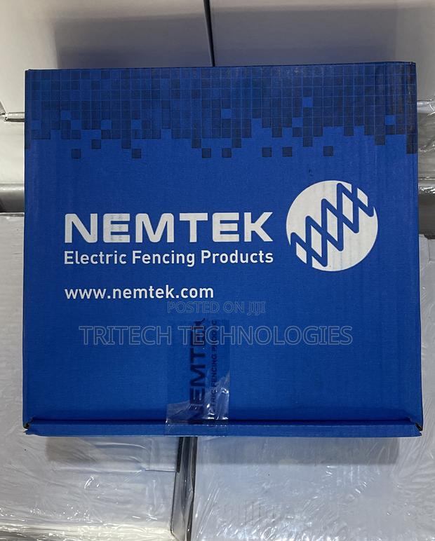 Nemtek Merlin 4 Energizer With Keypad for Electric Fance · Photo 5