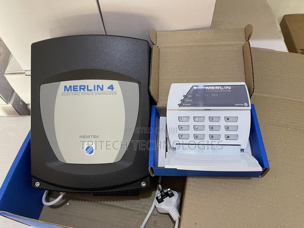 Nemtek Merlin 4 Energizer With Keypad for Electric Fance · Photo 3