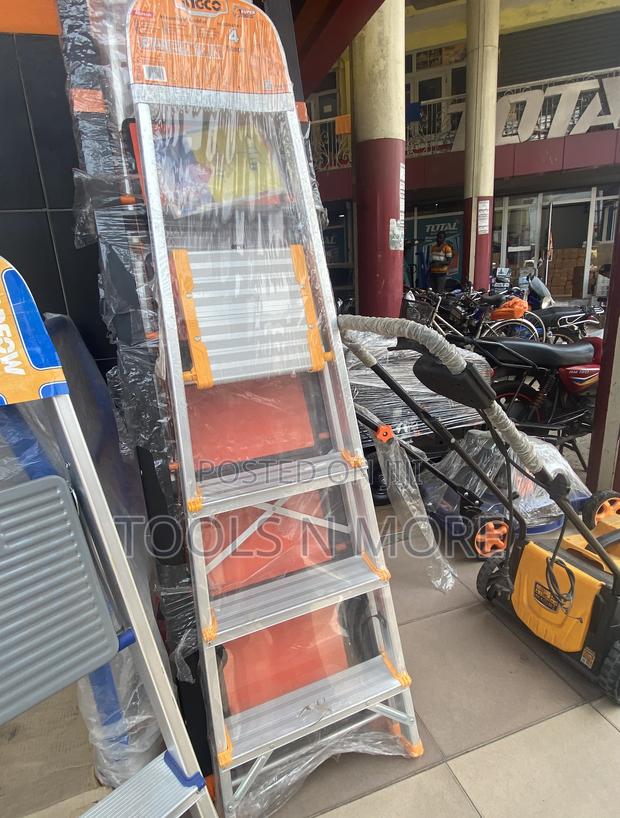 Ingco Household Ladder (4 Steps) · Photo 1