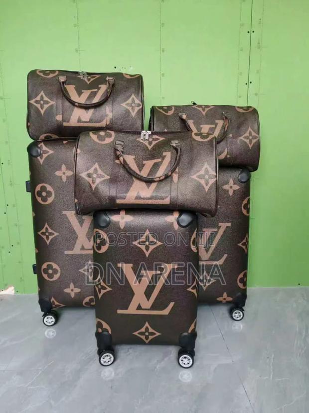 6in1 Travel Bag Set (3 Suitcases 3 Duffle · Photo 5