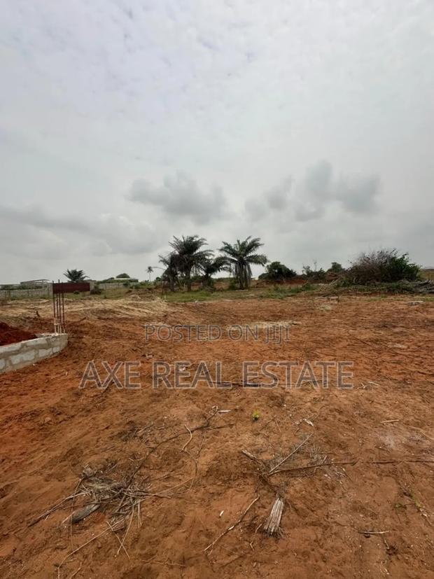 Registered Corner Plots > Ningo Senior High School Prampram · Photo 2