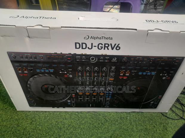 Dj Mixer DDJ-GRV 6 · Photo 4