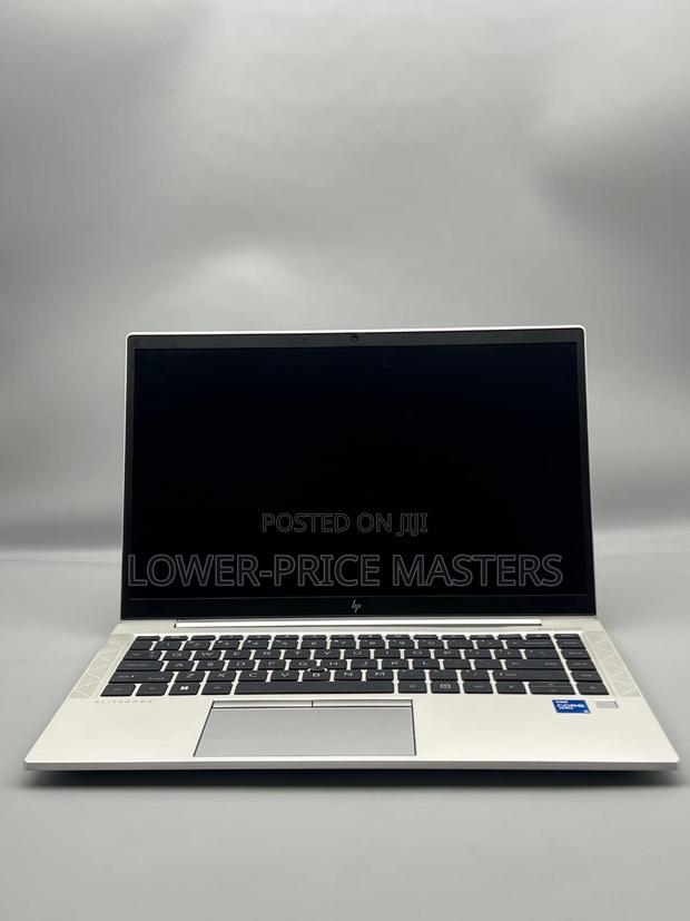 New Laptop HP EliteBook 840 G8 8GB Intel Core I5 SSD 256GB · Photo 2