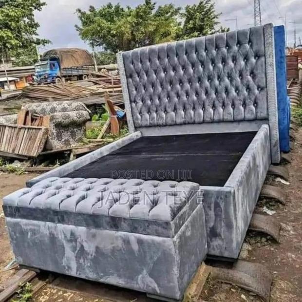 Queen Size Bed for Sell · Photo 2